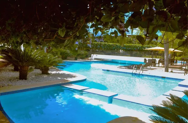 Hotel Sybaris Suites Residence Juan Dolio pool